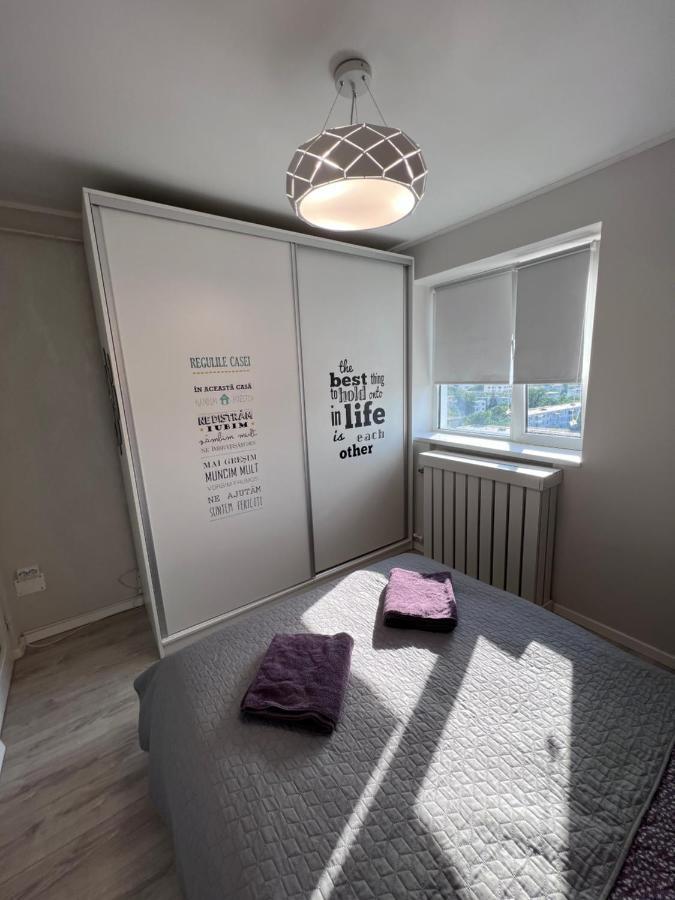 2 Rooms A&B Center Panorama Iasi Extérieur photo